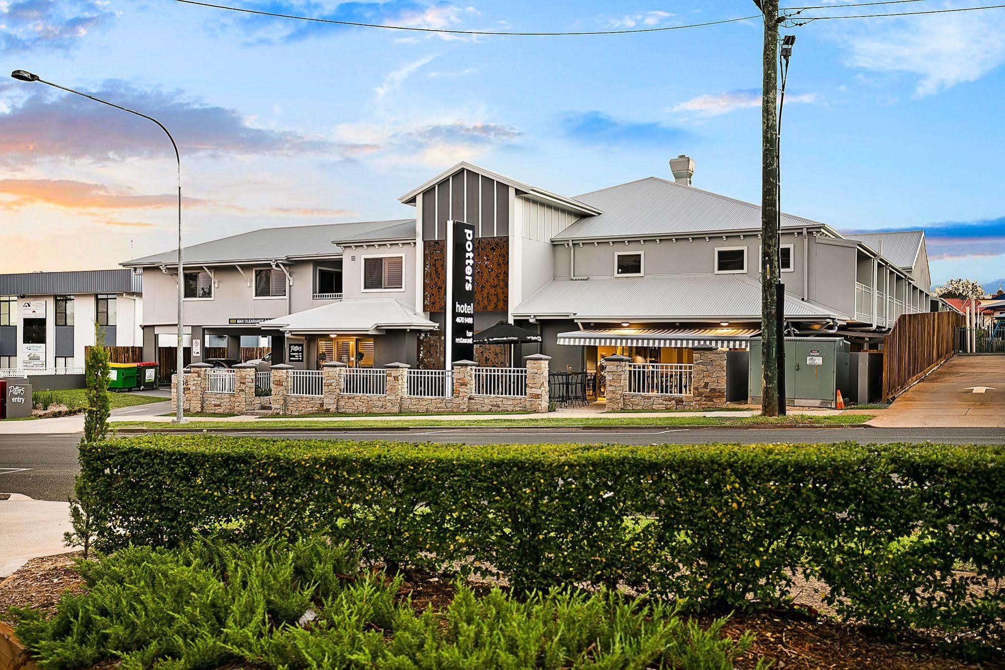 Potters Toowoomba Hotel Exteriör bild